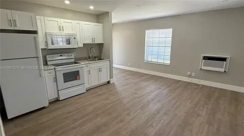 216 NW 12th Street Pompano Beach FL 33060
