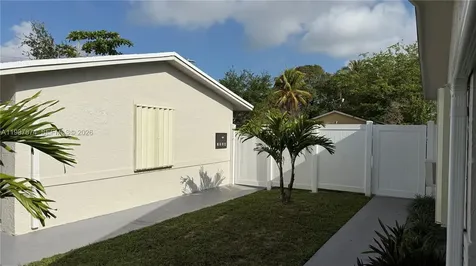 216 NW 12th Street Pompano Beach FL 33060