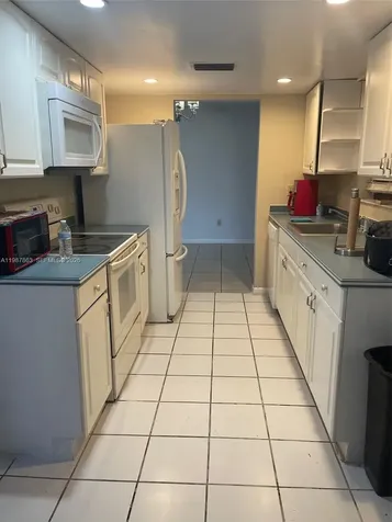 1419 Yellowthroat Street Homestead FL 33035