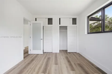 11436 SW 81st Road Pinecrest FL 33156