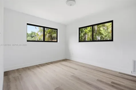 11436 SW 81st Road Pinecrest FL 33156