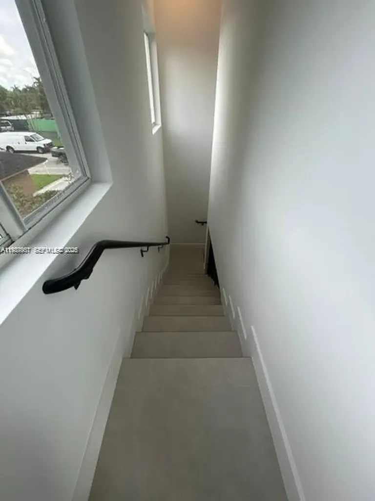 2788 NW 9th Place Fort Lauderdale FL 33311