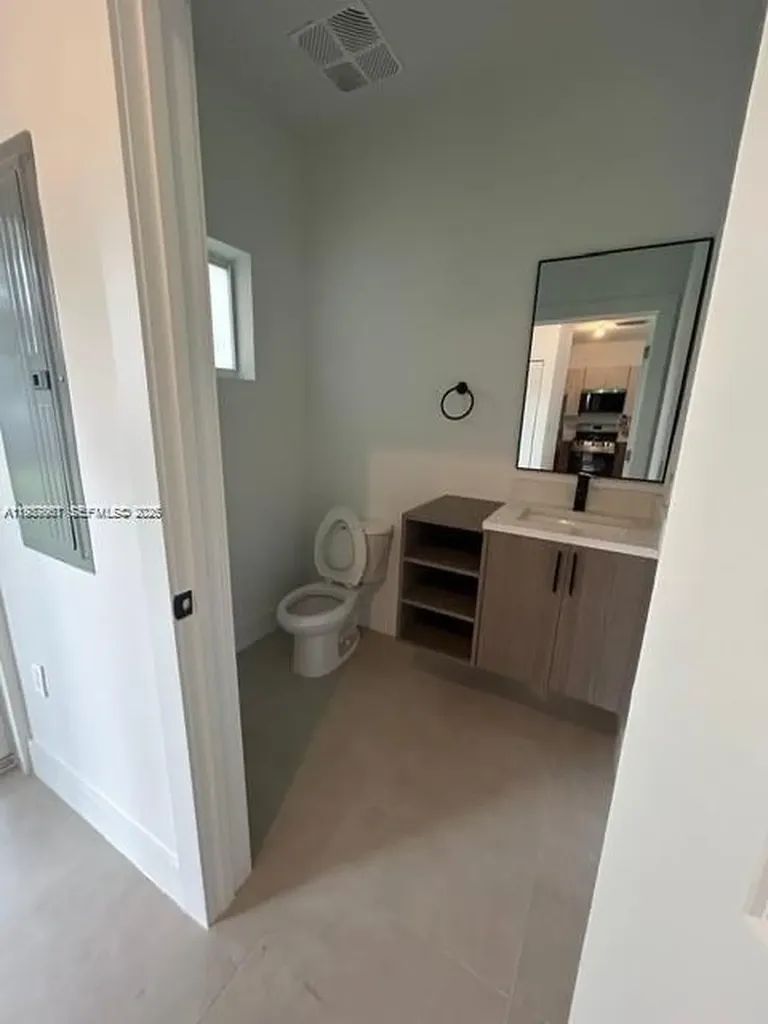 2788 NW 9th Place Fort Lauderdale FL 33311