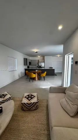 2788 NW 9th Place Fort Lauderdale FL 33311