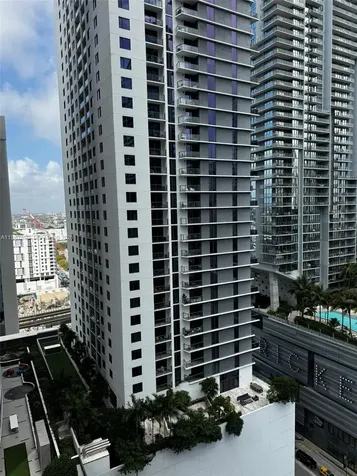 45 SW 9th Street Miami FL 33130