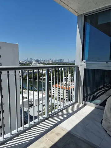 2655 Collins Avenue Miami Beach FL 33140