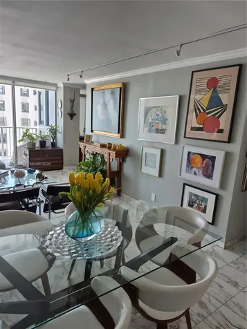 2655 Collins Avenue Miami Beach FL 33140