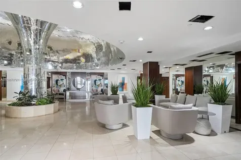 2655 Collins Avenue Miami Beach FL 33140