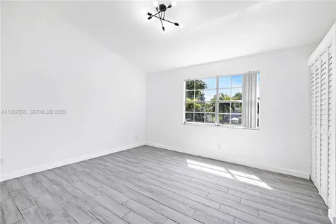 2917 NW Belmont Lane Cooper City FL 33026