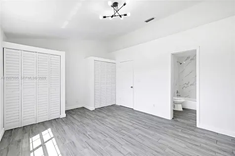 2917 NW Belmont Lane Cooper City FL 33026