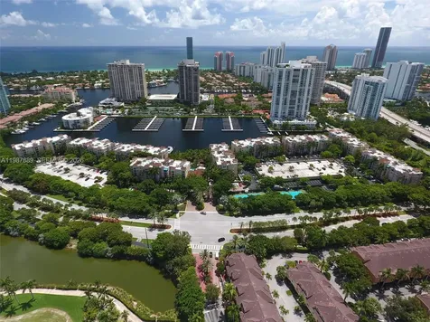 19901 E Country Club Drive Aventura FL 33180