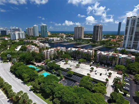 19901 E Country Club Drive Aventura FL 33180