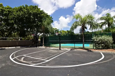 19901 E Country Club Drive Aventura FL 33180
