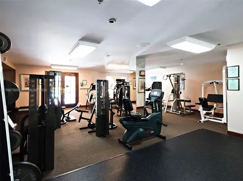 19901 E Country Club Drive Aventura FL 33180