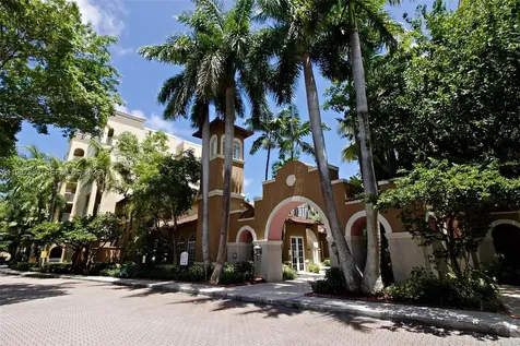 19901 E Country Club Drive Aventura FL 33180