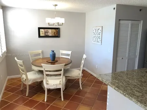 19901 E Country Club Drive Aventura FL 33180