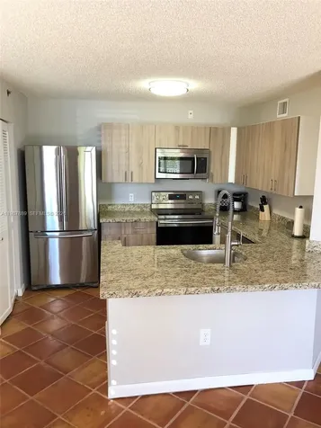 19901 E Country Club Drive Aventura FL 33180