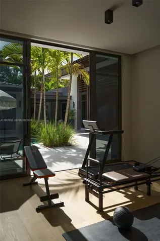 6371 SW 107th Street Pinecrest FL 33156