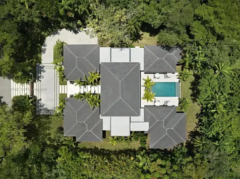 6371 SW 107th Street Pinecrest FL 33156