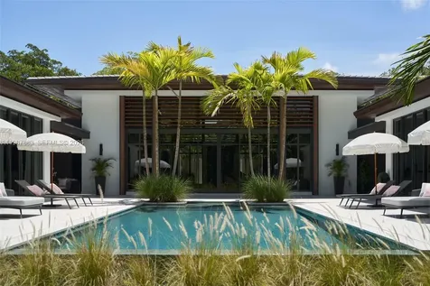 6371 SW 107th Street Pinecrest FL 33156