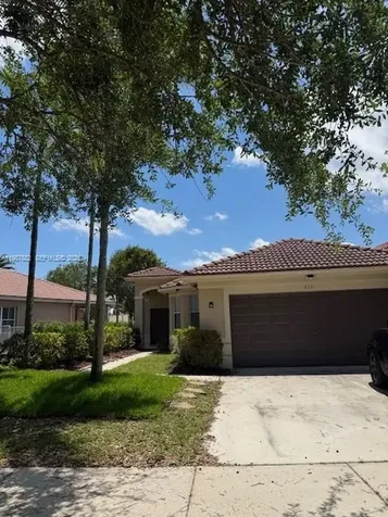 513 Live Oak Lane Weston FL 33327