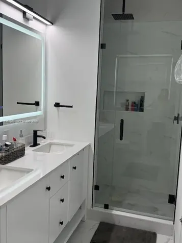 513 Live Oak Lane Weston FL 33327