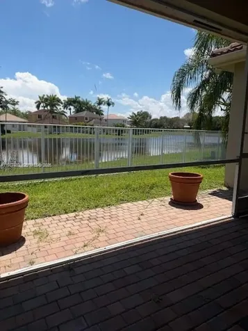 513 Live Oak Lane Weston FL 33327