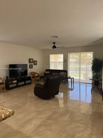 513 Live Oak Lane Weston FL 33327
