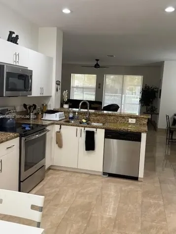 513 Live Oak Lane Weston FL 33327