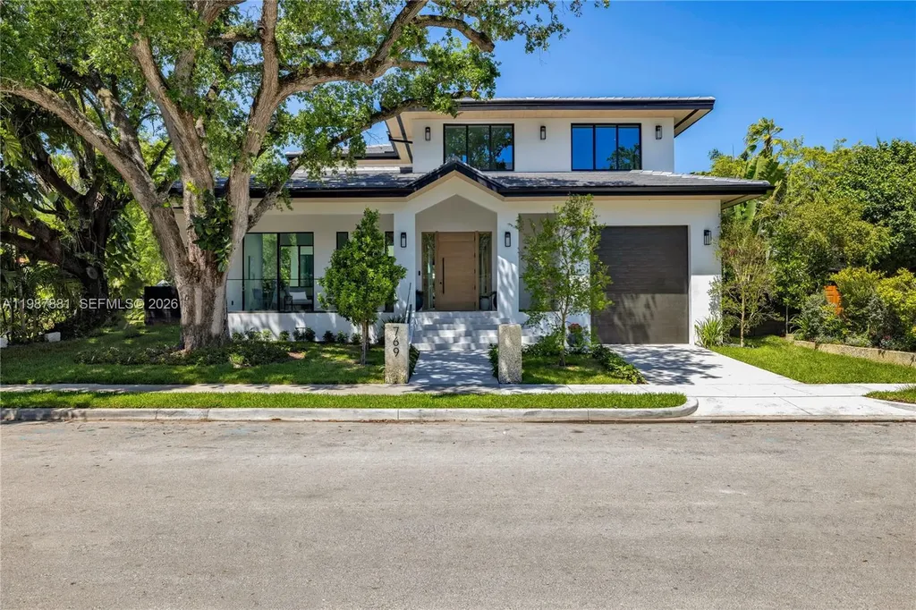 769 NE 72nd Terrace Miami FL 33138