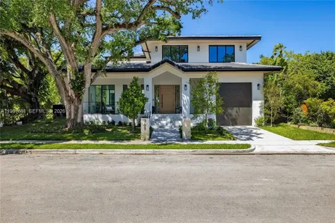 769 NE 72nd Terrace Miami FL 33138