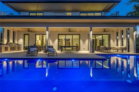 769 NE 72nd Terrace Miami FL 33138
