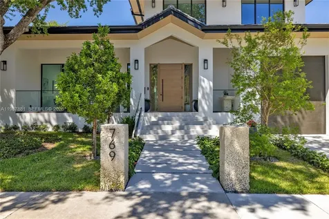 769 NE 72nd Terrace Miami FL 33138