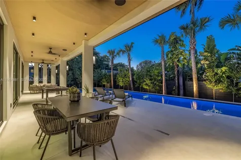 769 NE 72nd Terrace Miami FL 33138