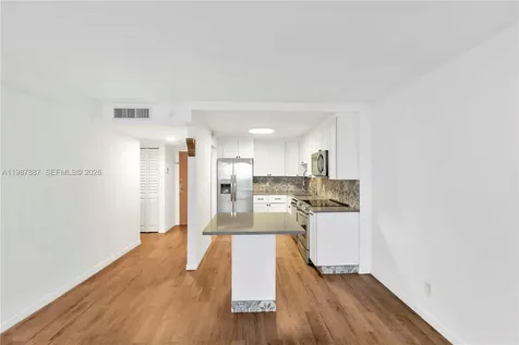 13499 Biscayne Boulevard North Miami FL 33181