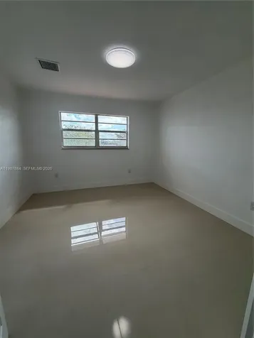 1550 W 7th Court Hialeah FL 33010
