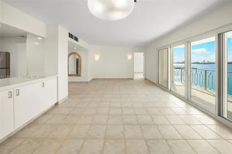 11111 Biscayne Boulevard Miami FL 33181