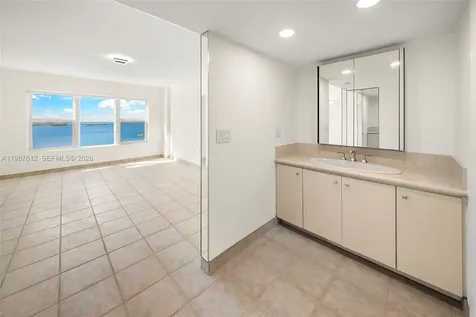 11111 Biscayne Boulevard Miami FL 33181