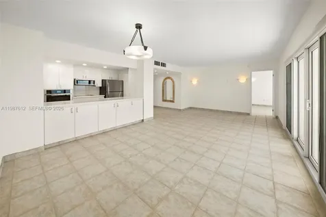 11111 Biscayne Boulevard Miami FL 33181