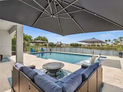 8878 Cobblestone Point Circle Boynton Beach FL 33472