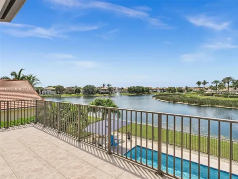 8878 Cobblestone Point Circle Boynton Beach FL 33472