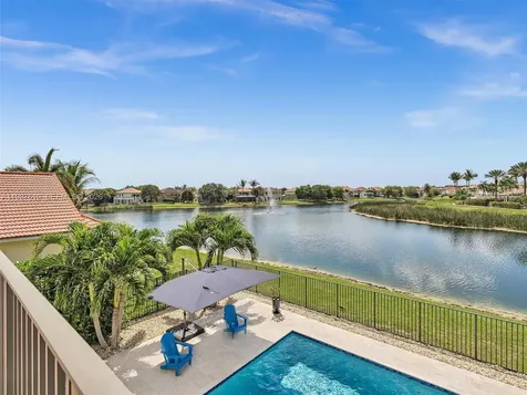 8878 Cobblestone Point Circle Boynton Beach FL 33472