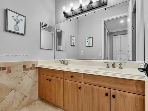 8878 Cobblestone Point Circle Boynton Beach FL 33472