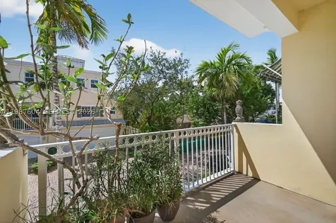 630 SE 15th Street Fort Lauderdale FL 33316