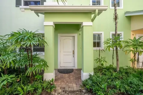 630 SE 15th Street Fort Lauderdale FL 33316