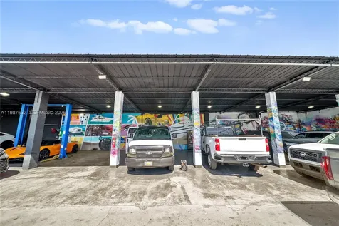 5700 NW 27th Avenue Miami FL 33142