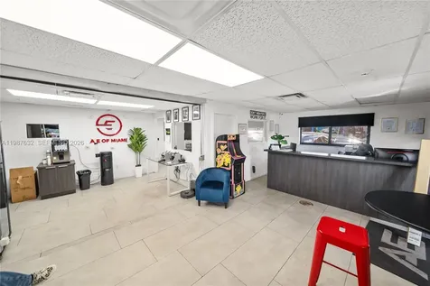 5700 NW 27th Avenue Miami FL 33142