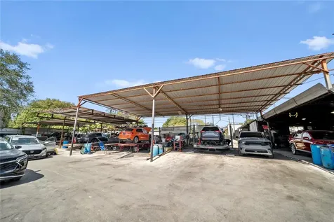 5700 NW 27th Avenue Miami FL 33142