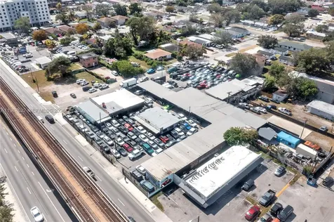 5700 NW 27th Avenue Miami FL 33142