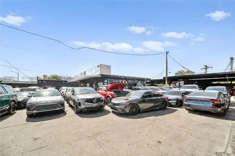5700 NW 27th Avenue Miami FL 33142